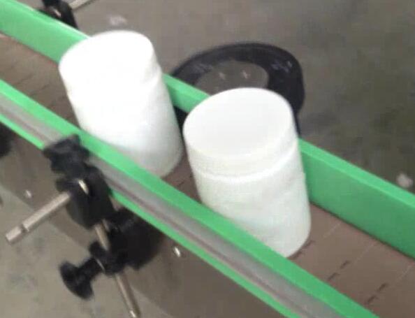 Бөөрөнхий лонх шошголох машин, сүүн чихрийн саванд савлах, шошголох машин