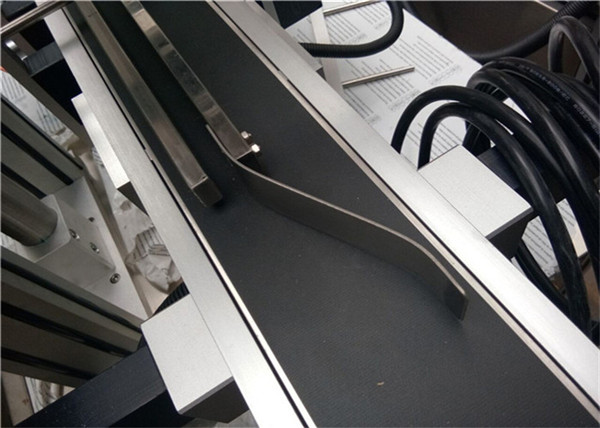 Бүрэн автомат дээд шошголох машин Хуванцар дугтуйны уут шошгоны хувьд