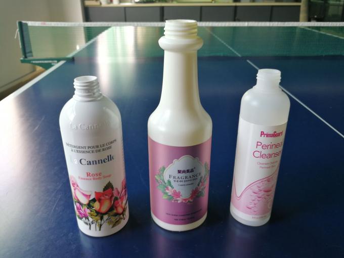 WT-650G наалдамхай шошго түрхэгч нь арын хэсэгт байрлуулж, шошгоны лонхыг тойрон хүрээлнэ