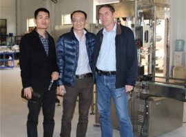 Үйлчлүүлэгчид