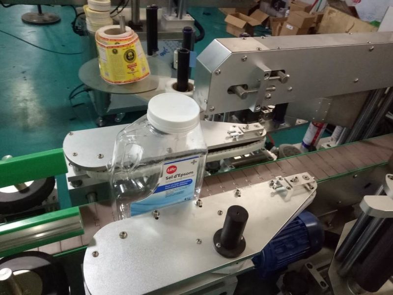 Хятад улс SUS304 кабинет Хоёр талт дөрвөлжин лонхны наалт шошго хийх машин, хувийн арчилгааны бүтээгдэхүүн нийлүүлэгч